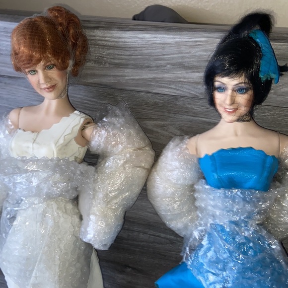 Flintstones porcelain collectible dolls - Picture 2 of 7